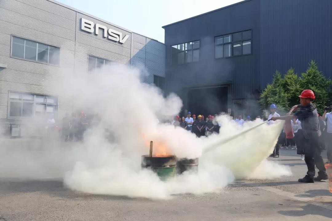 6373932536932956876551665.jpg undefined